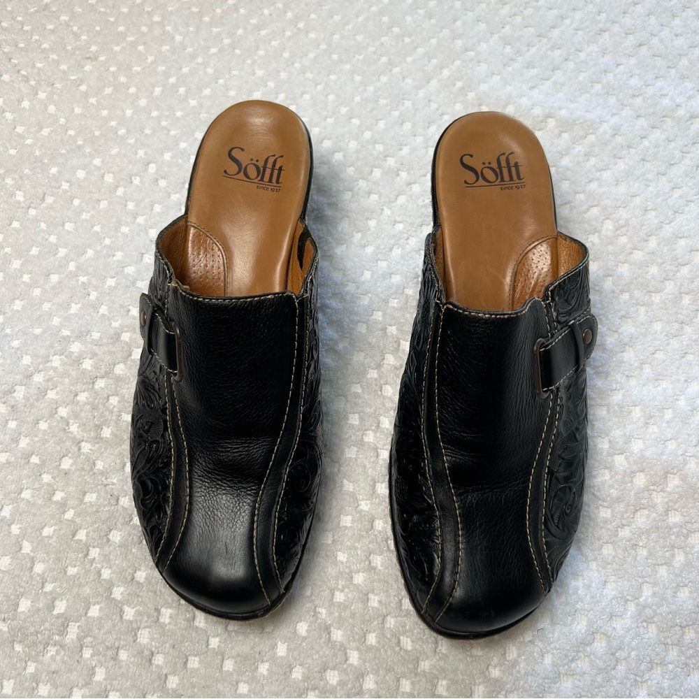 ! Sofft Black Tooled Leather Mules